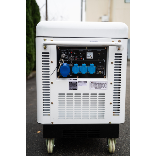 NiK DG17000